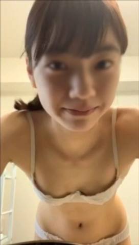 素人ナンバーワン「細身で華奢な女の子です」